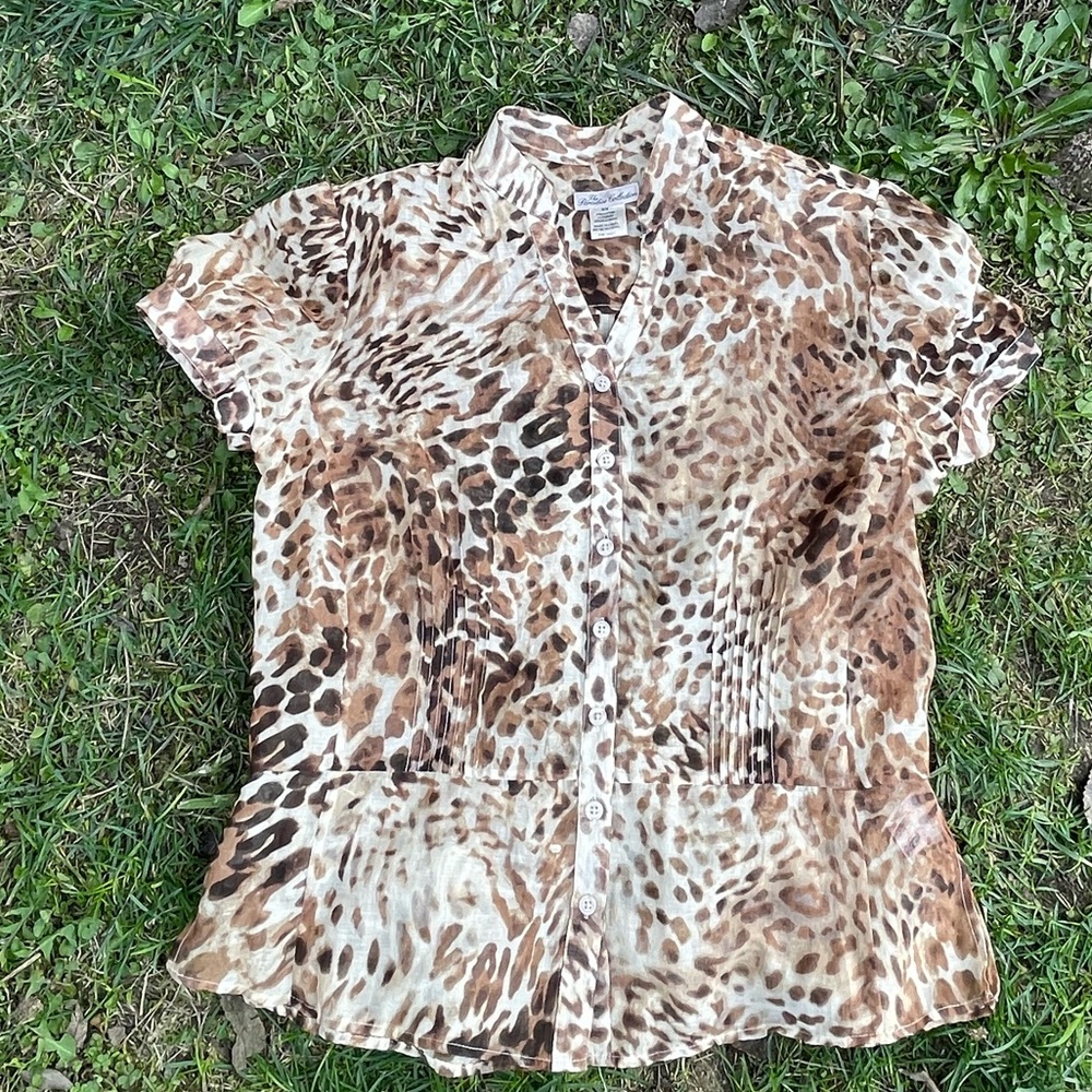 Cheetah top - Picture 2 of 2